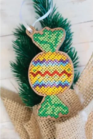 Novità Kit di ornamenti da ricamare - caramello - MP Studia