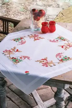 Ordina Subito Kit tovaglia da ricamo - Gnomo e renna - Vervaco