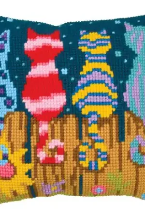 Kit cuscino fori grossi - Gatti sulla recinzione - Vervaco Di Tendenza